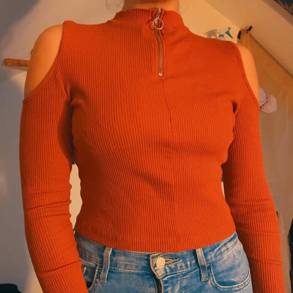 H&M Cold Shoulder Top
